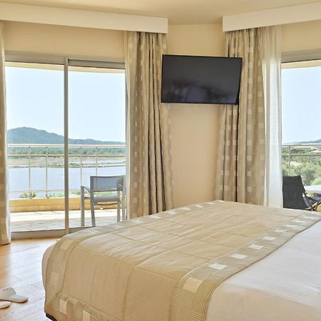 Hotel Costa Salina بورتو فيكشْيو الغرفة الصورة